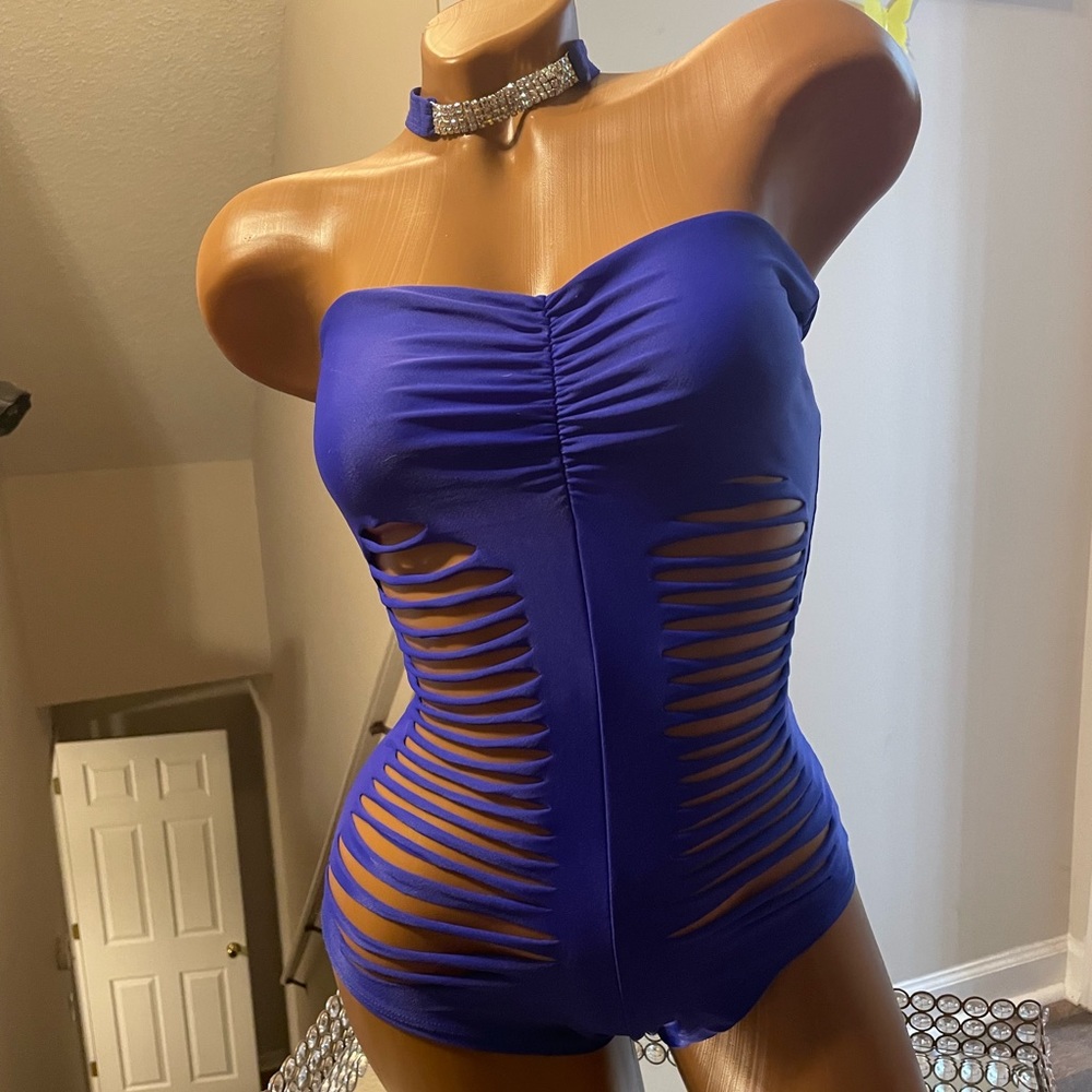 Exotic dancewear